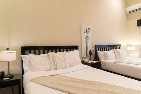 Suite (Double) | Egyptian cotton sheets, in-room safe, individually decorated, desk