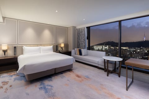 Room, 1 King Bed (Namsan) | Premium bedding, in-room safe, individually decorated, desk