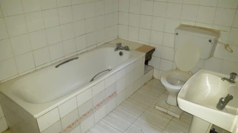 Bathroom | Shower, rainfall showerhead, free toiletries, bathrobes