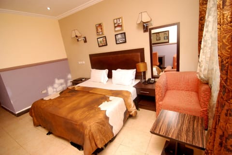 Deluxe Room | 5 bedrooms, WiFi