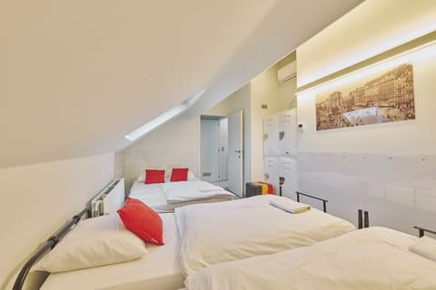 Quadruple Room, Private Bathroom | Premium bedding, soundproofing, free WiFi, bed sheets