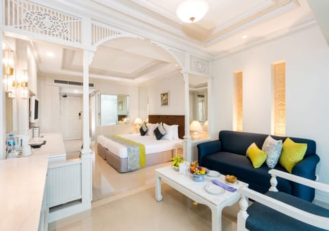 Mini Suite Plus Sea View Twin Bed | 1 bedroom, minibar, in-room safe, individually decorated