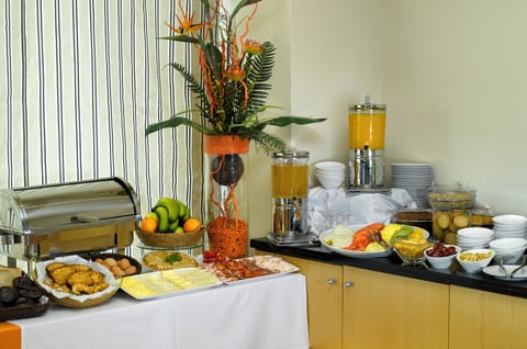 Daily buffet breakfast (EUR 13.50 per person)