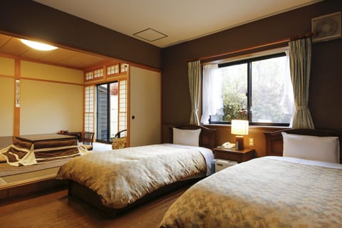 Japanese Western Style Room, New Building, Private Open Air Bath | Free WiFi, bed sheets