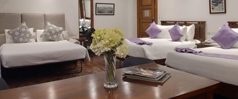 Botanical Suite with Jacuzzi | In-room safe, desk, soundproofing, iron/ironing board