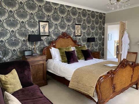 Superior Double Room, Ensuite (Estuary) | WiFi