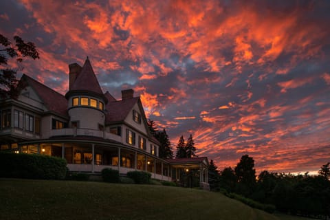 Front of property - evening/night