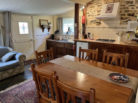 Romantic Cottage, 2 Bedrooms (Managers Cottage) | Private kitchen | Fridge, microwave, stovetop, coffee/tea maker