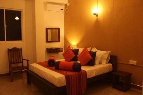 Standard Double or Twin Room | Desk, free WiFi, bed sheets