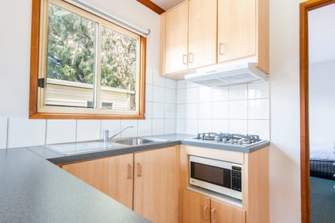 Family Cabin - Sleeps 4 | Private kitchenette | Fridge, microwave, stovetop, coffee/tea maker