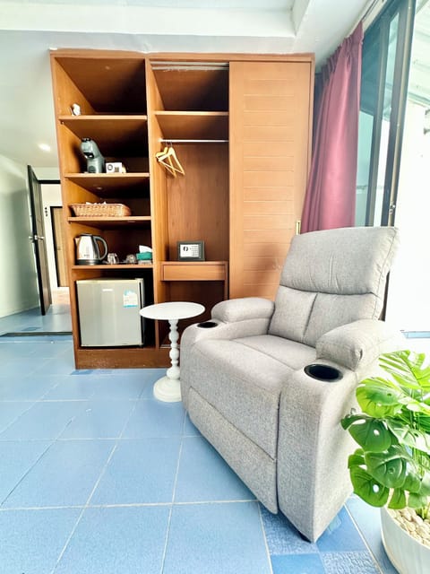 Premier Room, Sea View | In-room safe, free WiFi