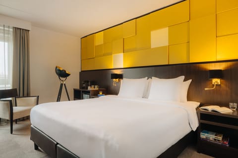 Standard Double Room | Premium bedding, in-room safe, desk, blackout drapes