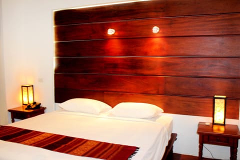 Superior Room, 1 Bedroom | Premium bedding, minibar, in-room safe, individually decorated