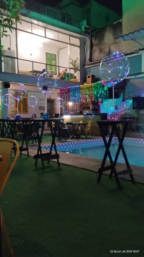 30-inch Smart TV with digital channels