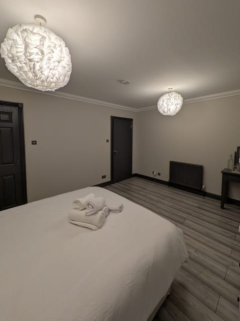 Standard Double Room, Shared Bathroom