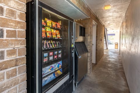 Vending machine