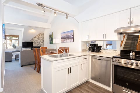 Condo, 1 Bedroom + Loft (Unit 328) | Private kitchen | Full-size fridge, microwave, oven, stovetop