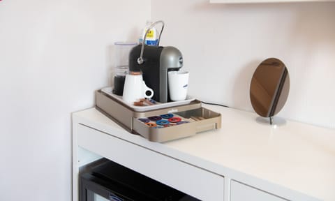 Premium bedding, desk, blackout drapes, soundproofing