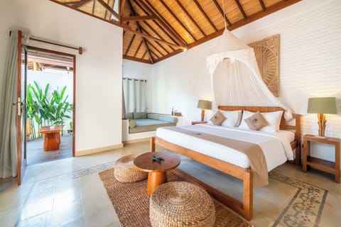 Villa, 1 Bedroom, Private Pool | Bathroom | Shower, free toiletries, hair dryer, bathrobes