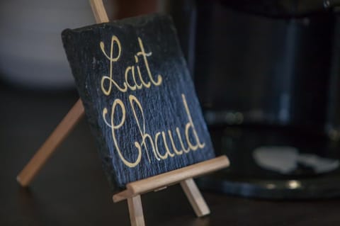 Buffet breakfast on weekdays (EUR 15 per person)