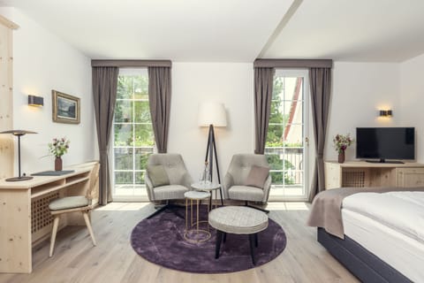 Deluxe Double Room | Premium bedding, down comforters, minibar, in-room safe