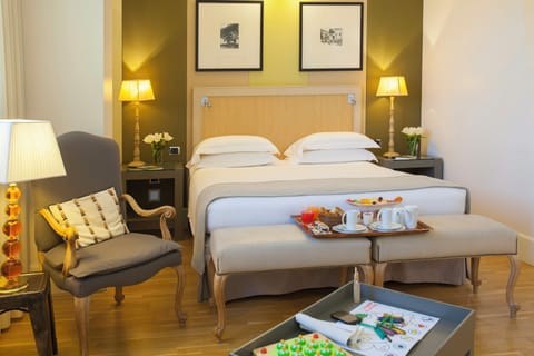 Triple Room | Premium bedding, minibar, in-room safe, desk