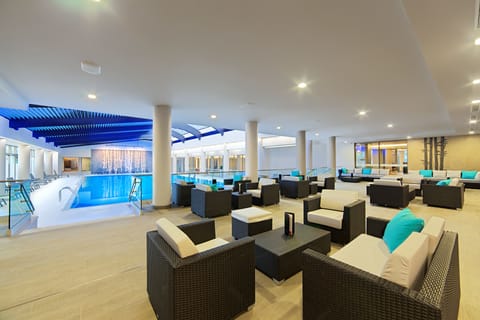 Indoor pool, seasonal outdoor pool, sun loungers