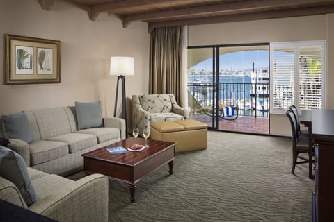 Suite, 1 King Bed with Sofa bed, Bay View (Marina Suite King 2nd Floor) | In-room safe, desk, blackout drapes, iron/ironing board