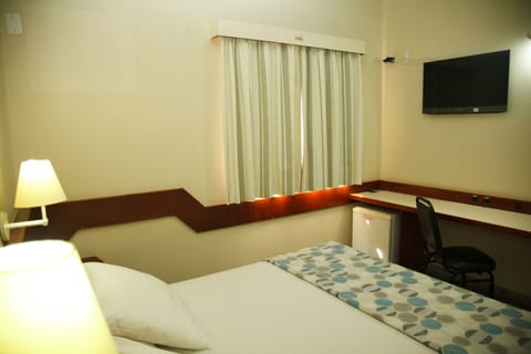 Luxury Double Room | Minibar, in-room safe, desk, free WiFi