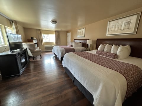 Room, 2 King Beds | Premium bedding, pillowtop beds, blackout drapes, free WiFi