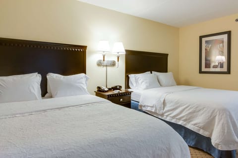 Studio Suite | Premium bedding, in-room safe, desk, blackout drapes