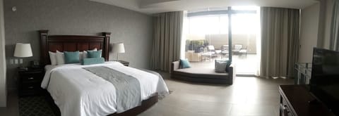 Presidential Suite, 1 Bedroom | In-room safe, desk, iron/ironing board, free WiFi