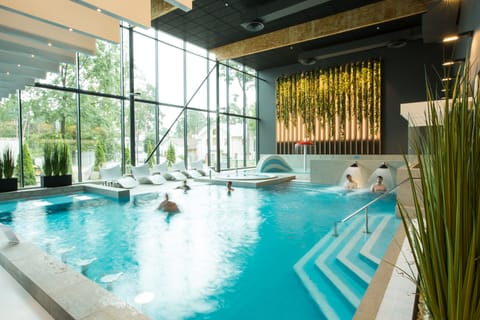 3 indoor pools