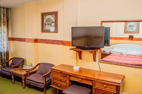 Standard Double or Twin Room | Desk, free WiFi