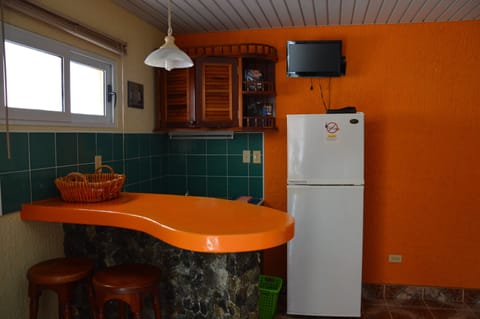 Standard Room | Private kitchen | Fridge, coffee/tea maker