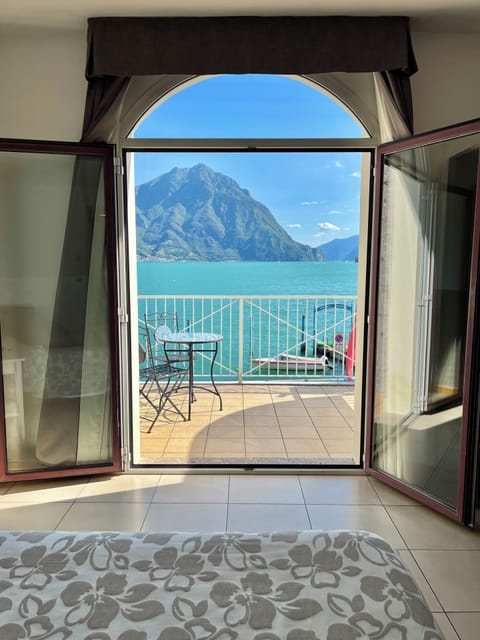 Superior Double or Twin Room, Balcony | Free minibar, in-room safe, desk, free WiFi