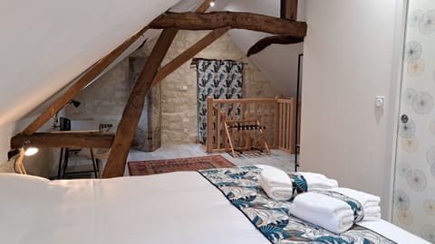 Design Studio, Terrace ("Le Petit Magnan")