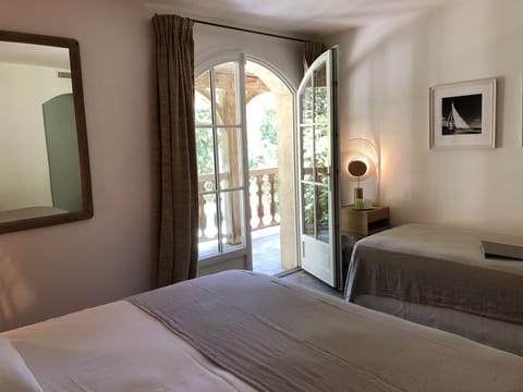 Deluxe double room with terrace and sea side view | Egyptian cotton sheets, premium bedding, Select Comfort beds