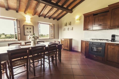 Apartment, 1 Bedroom | In-room dining