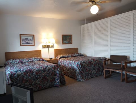 Standard Room, Multiple Beds | Free WiFi, bed sheets