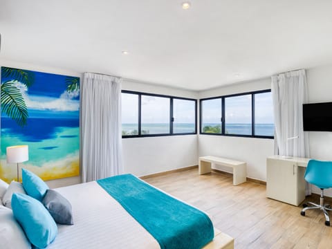 Superior Room, Sea View | Beach/ocean view