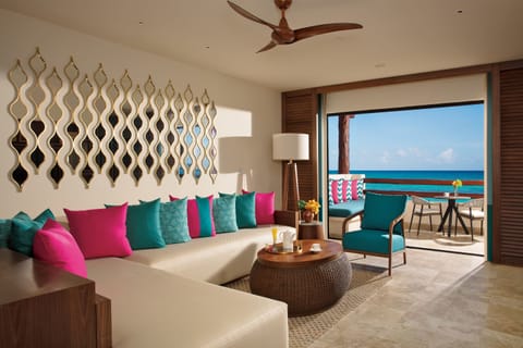 Preferred Club Honeymoon Suite King | View from room