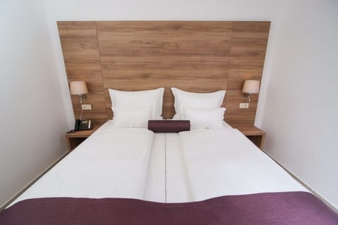 Double Room, Mountain View | Premium bedding, in-room safe, iron/ironing board, cribs/infant beds