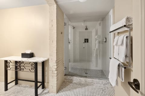 Luxury Suite, 1 King Bed | Bathroom | Shower, free toiletries, hair dryer, bathrobes