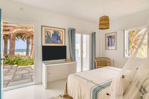 Double or Twin Room, Garden View (Amorgos) | Premium bedding, in-room safe, individually decorated