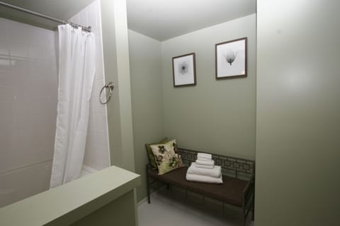 Standard Room, 2 Queen Beds, Non Smoking | Bathroom | Free toiletries, bathrobes, towels, soap