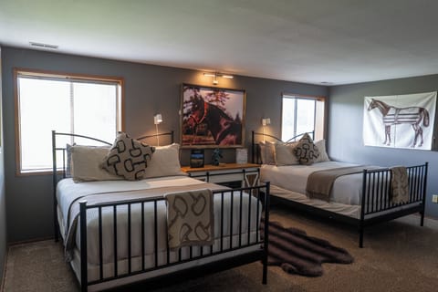 Standard Room, 2 Queen Beds, Non Smoking | 1 bedroom, premium bedding, individually decorated