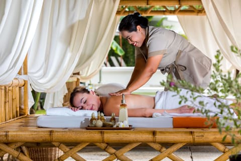 Couples treatment rooms, Thai massages