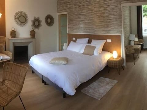 Comfort Double or Twin Room, Private Bathroom (Bambou)