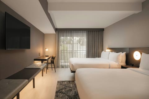 Premium bedding, in-room safe, desk, iron/ironing board